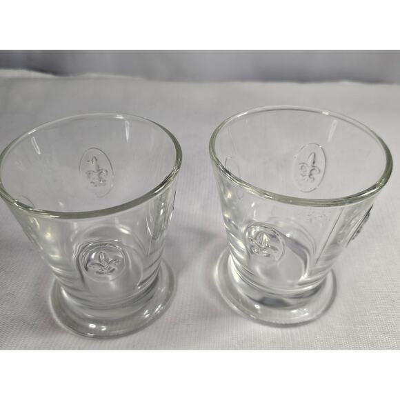 Fleur-de-Lis Embossed Clear Glasses - Set of 2 - Picture 6 of 8